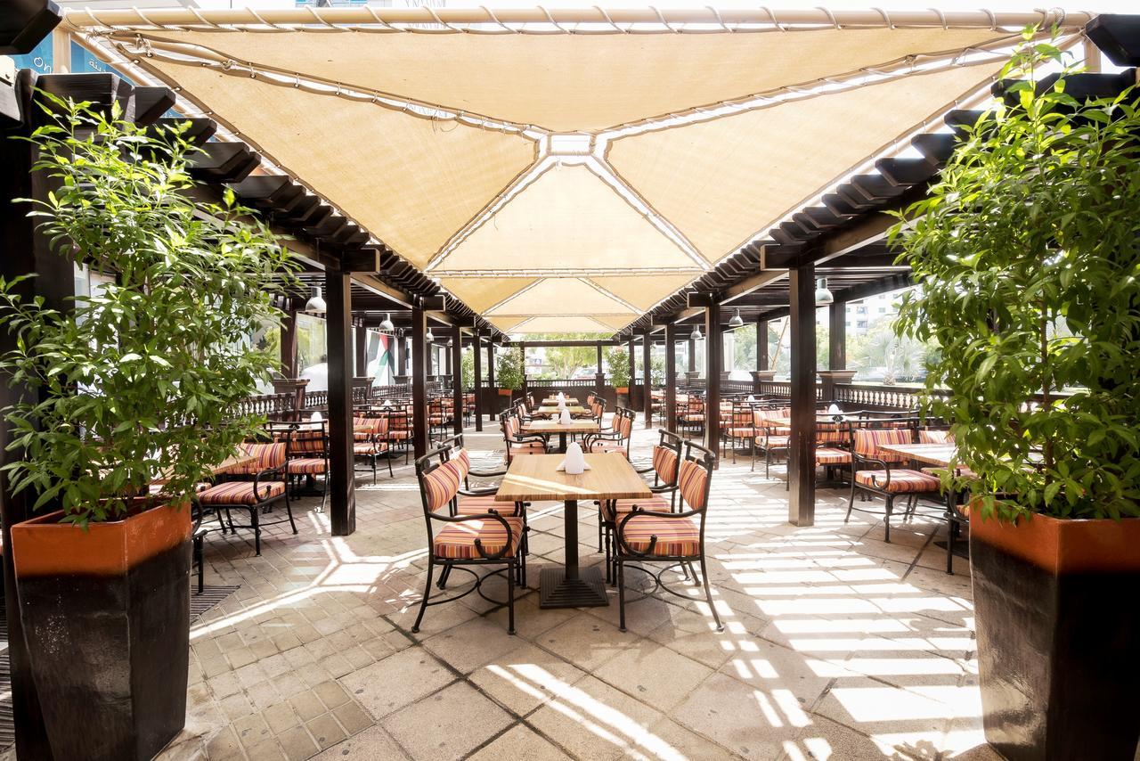 Avenue Hotel Dubai Exterior foto